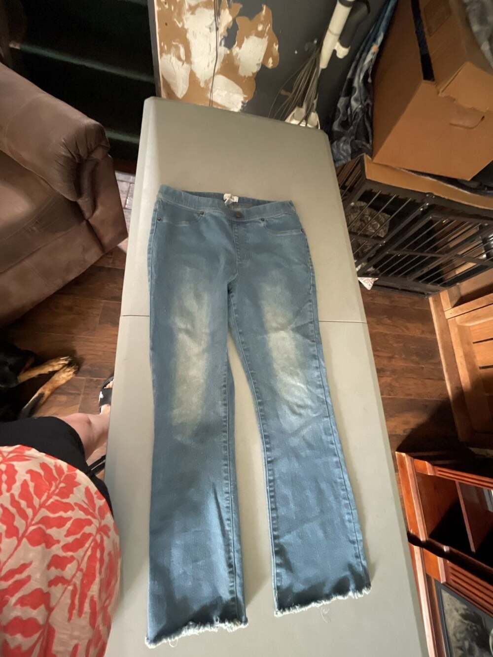 Just Be... Women's Medium Wash Pull-On Stretch Denim Flare Pants Size M